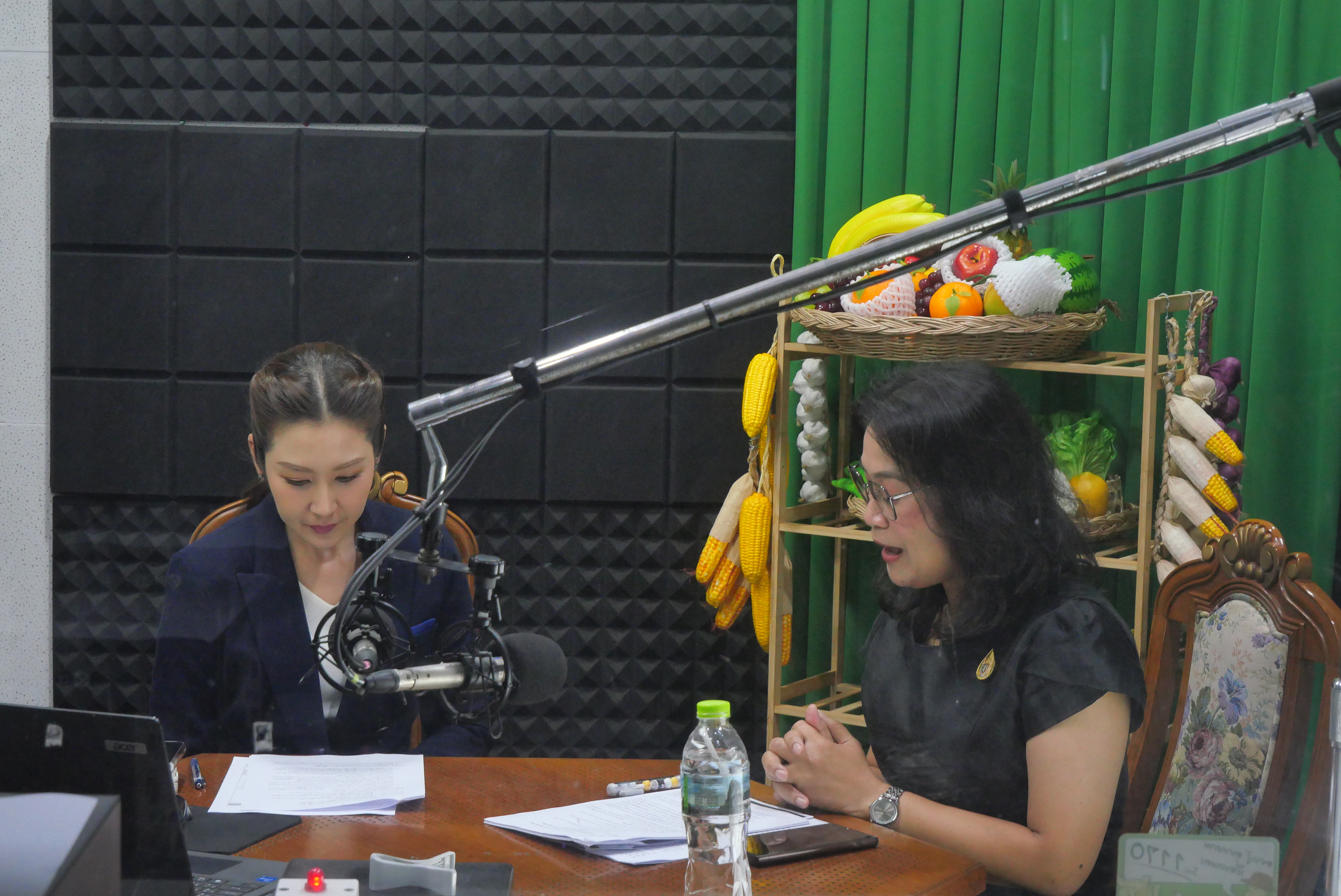 title - ส.ป.ก. ร่วมรายการ คลับเกษตร (อยากรู้ ต้องได้รู้) ซีซั่น 2 ทางสถานีวิทยุกระจายเสียงเพื่อการเกษตร AM 1386 kHz 